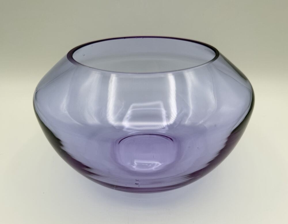 Alexandrite Neodymium Floating Rose Bowl Vase 5” Beveled Rim Art Glass